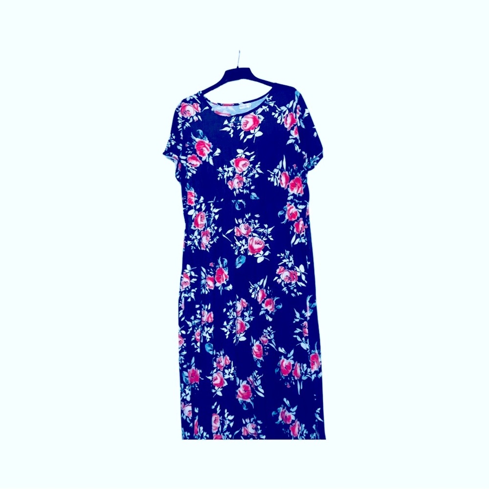 🌷Blue Maxi Dress with Pink Flowers 3X